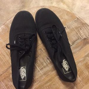 Vans Lo Pro sneakers